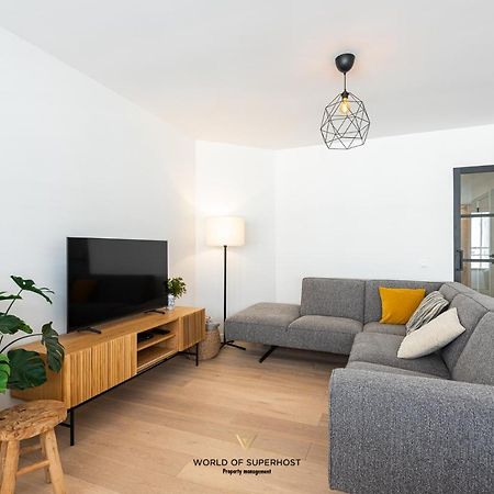 Nice Bright Apartment Near The Sea And The Marina Остенде Екстериор снимка
