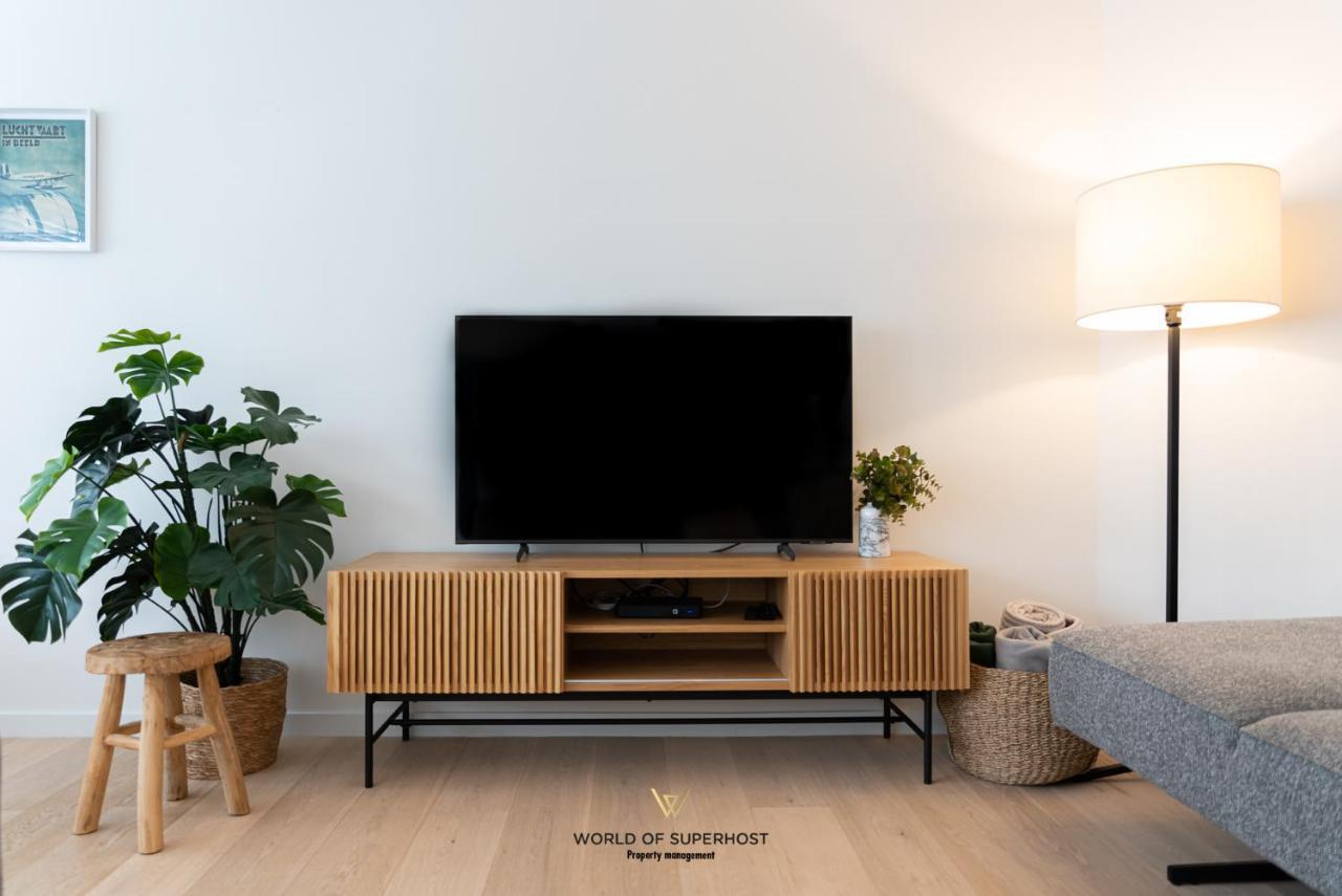 Nice Bright Apartment Near The Sea And The Marina Остенде Екстериор снимка