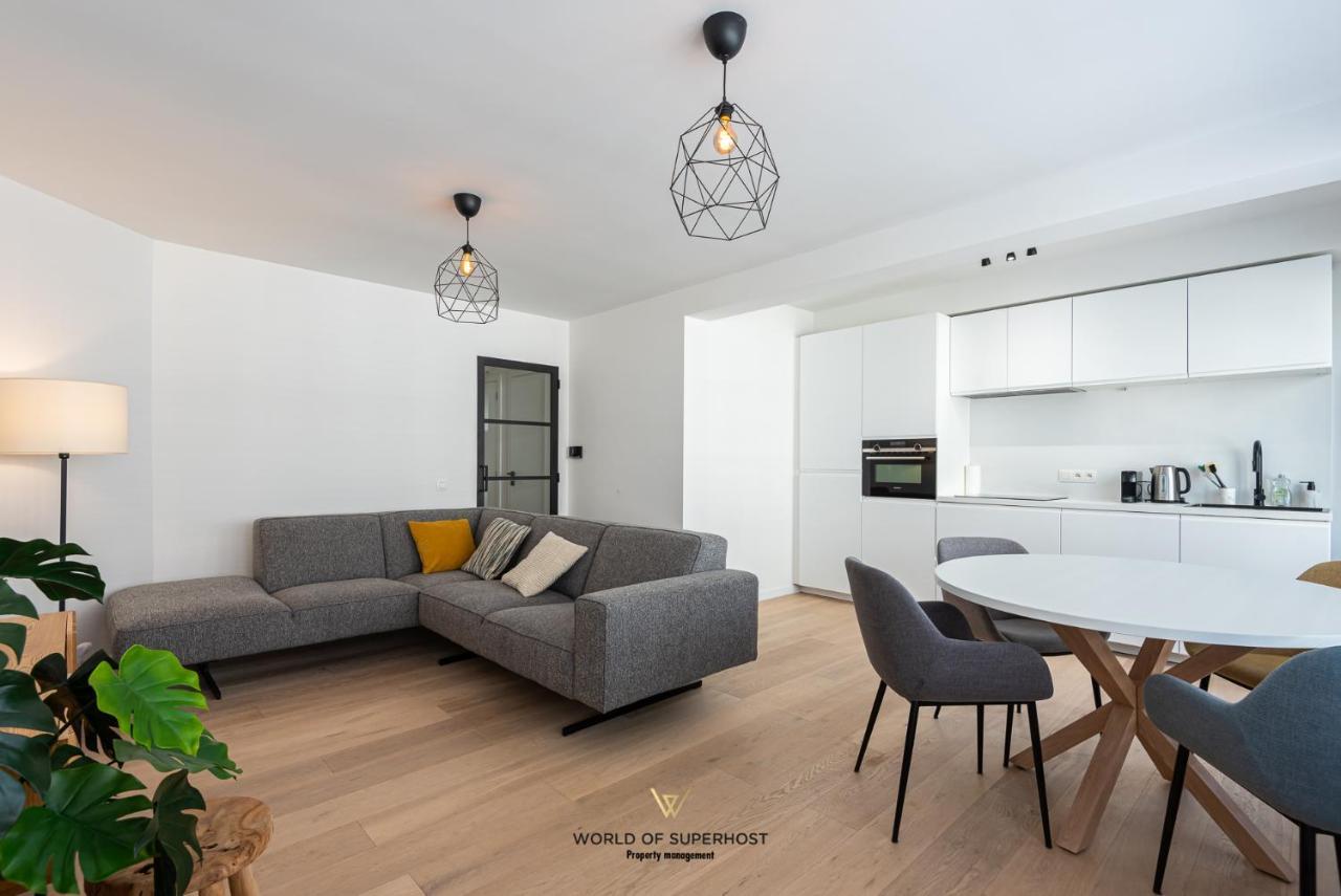 Nice Bright Apartment Near The Sea And The Marina Остенде Екстериор снимка