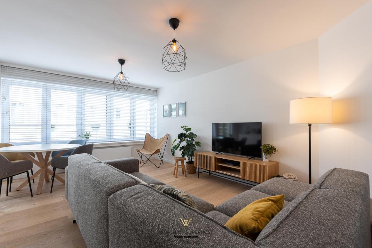Nice Bright Apartment Near The Sea And The Marina Остенде Екстериор снимка