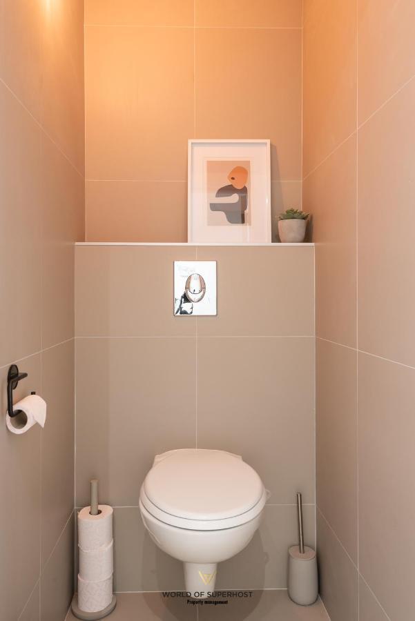 Nice Bright Apartment Near The Sea And The Marina Остенде Екстериор снимка