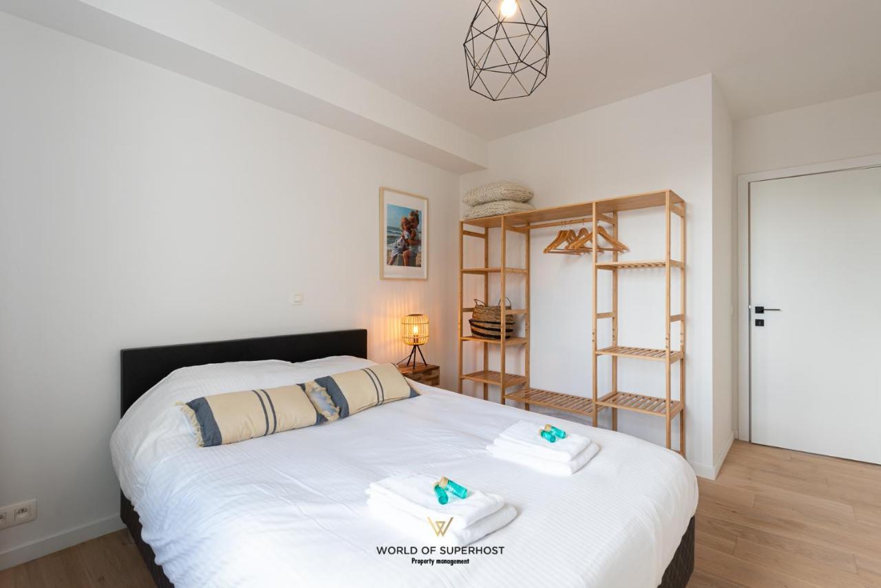 Nice Bright Apartment Near The Sea And The Marina Остенде Екстериор снимка