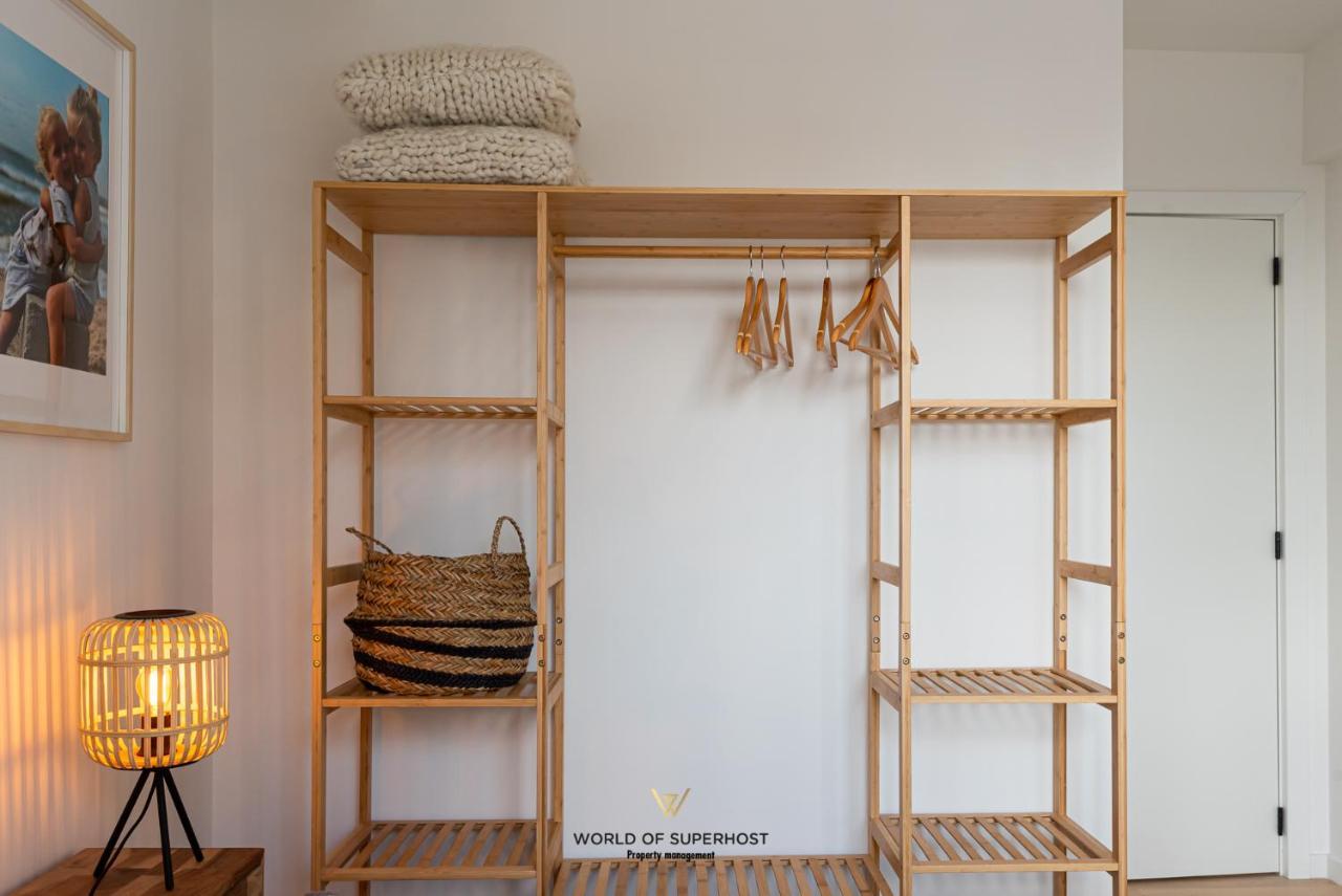 Nice Bright Apartment Near The Sea And The Marina Остенде Екстериор снимка