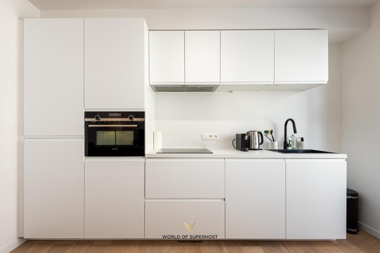 Nice Bright Apartment Near The Sea And The Marina Остенде Екстериор снимка